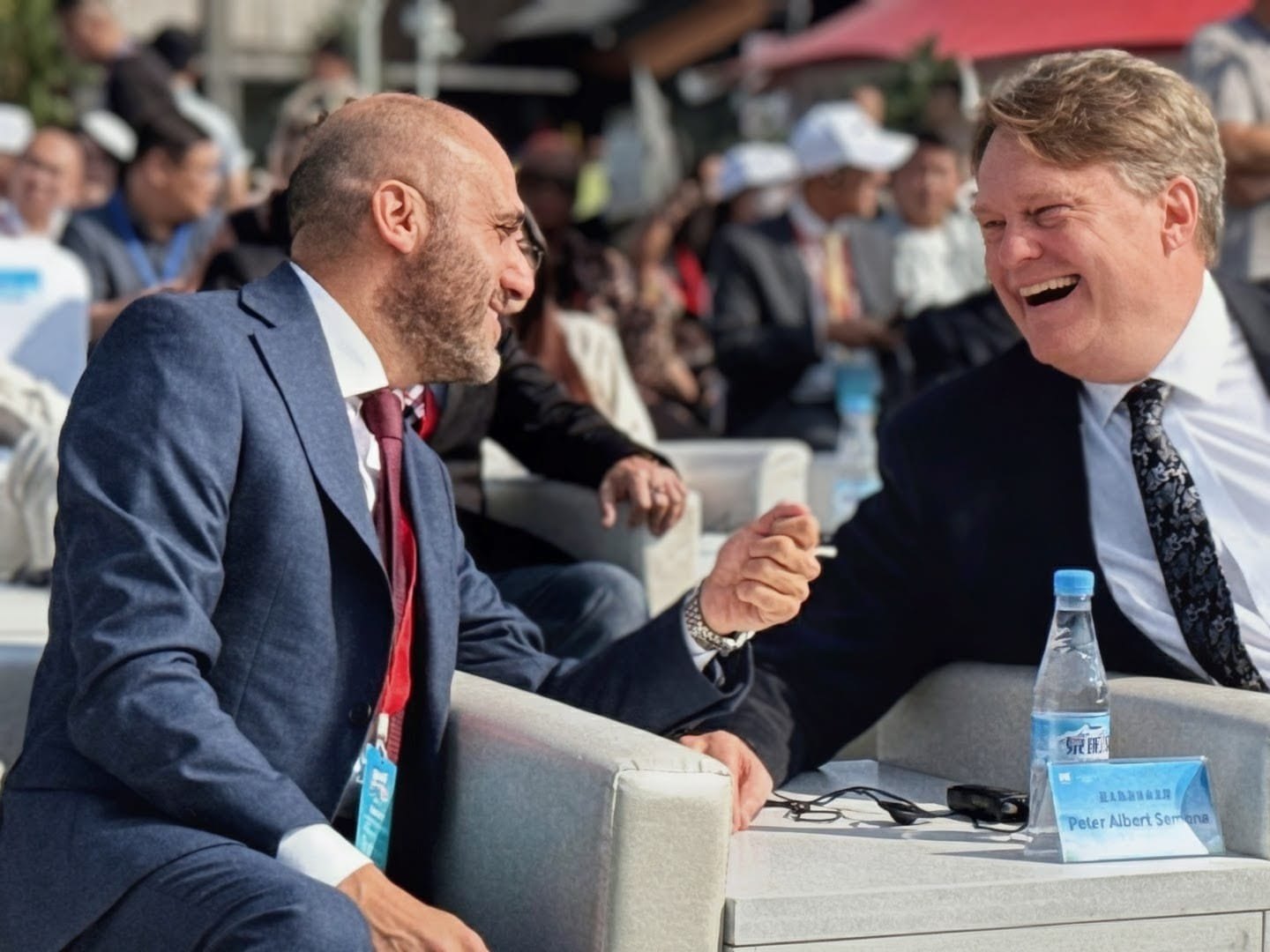 Insaħħu l-kooperazzjoni internazzjonali